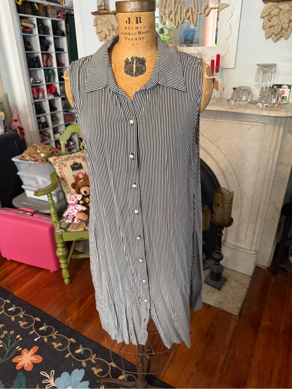 Roz & Ali Black and White Striped Button-Front Tunic